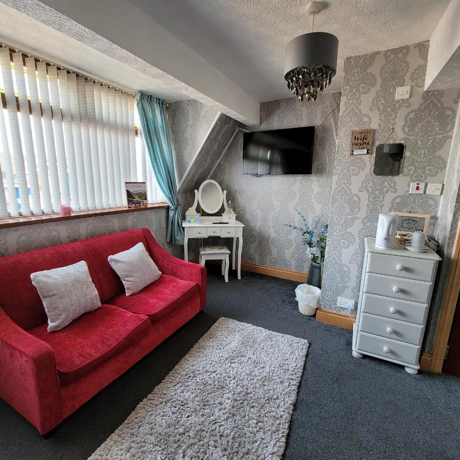 Bed & Breakfast Golden Sands Blackpool